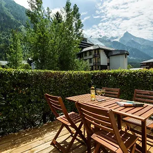 Apartment Jonquille Terrasse Centre Mont Blanc, Chamonix